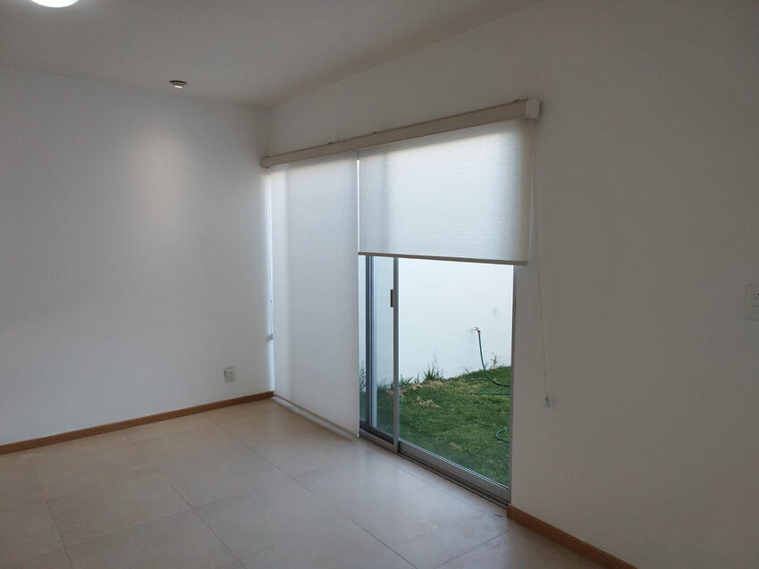 Enrollable Traslúcida Enrollable Traslúcida